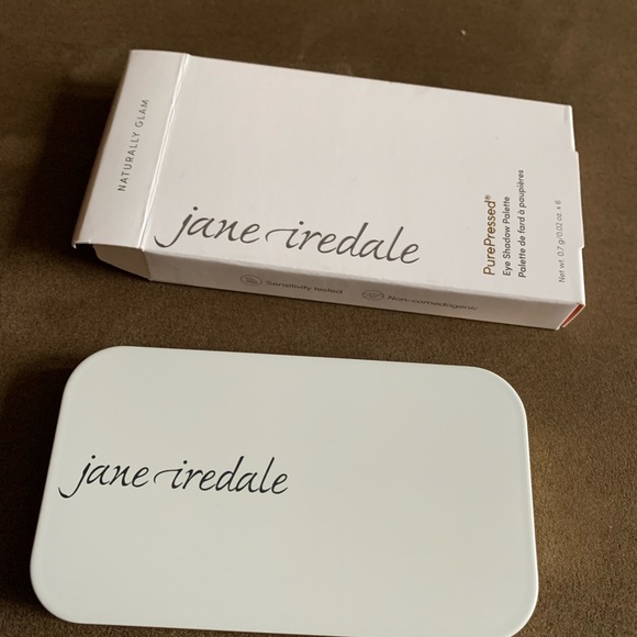 NIB jane iredale Naturally Matte PurePressed Eye Shadow Palette Eyeshadow Makeup - Picture 10 of 15